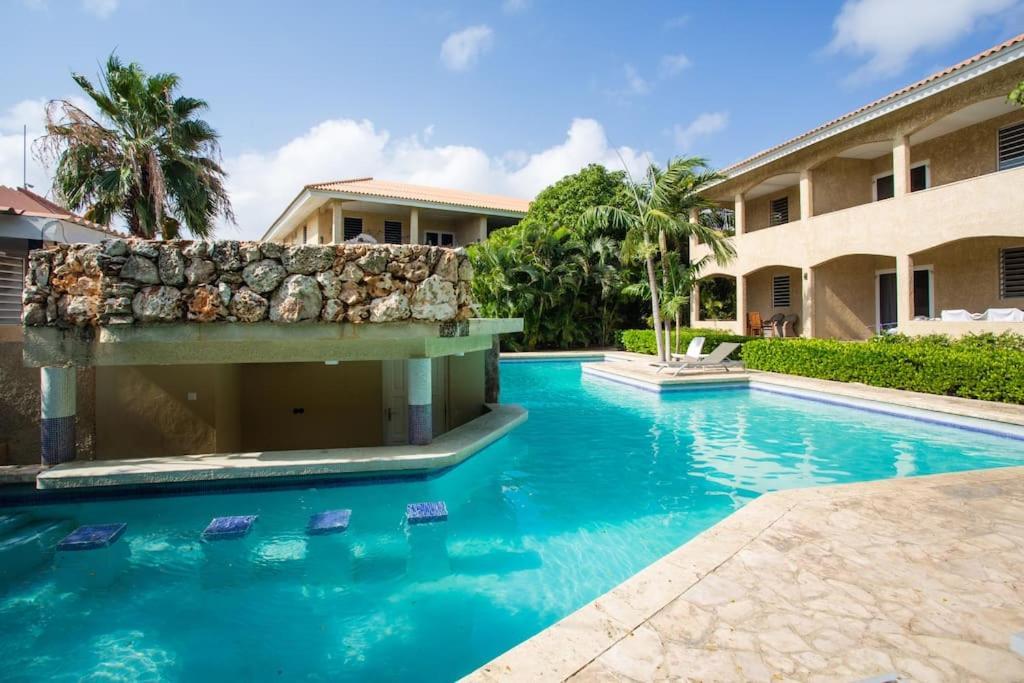 Апартаменты Caribbean Happyness Виллемстад Экстерьер фото