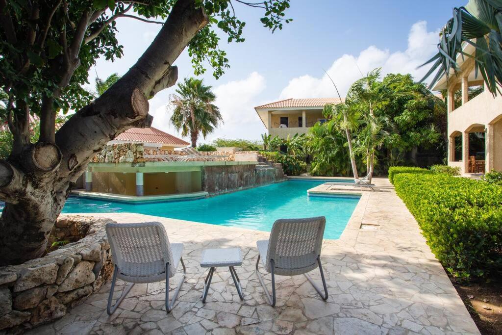 Апартаменты Caribbean Happyness Виллемстад Экстерьер фото
